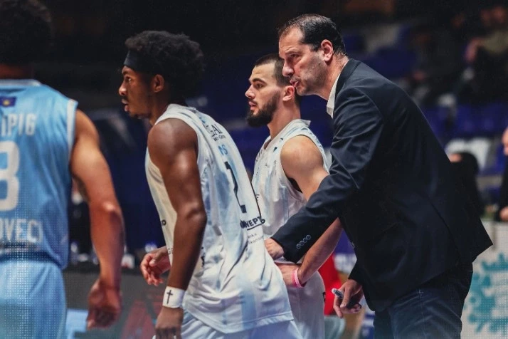 Vazhdon ndeshja në Prishtinë