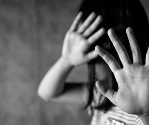 “Babai ushtroi dhunë edhe ndaj neve”, si ndikojnë rastet e dhunës në familje te fëmijët