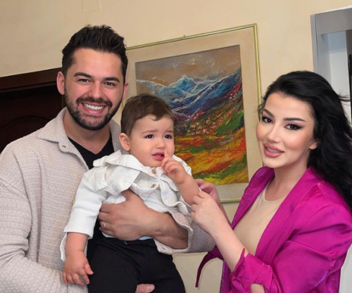 Selvija niset sërish drejt Italisë, bën dedikimin prekës për Shpatin