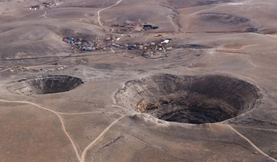 Qindra gropa gjigante po hapen në Turqi  shkencëtarët shpjegojnë shkakun