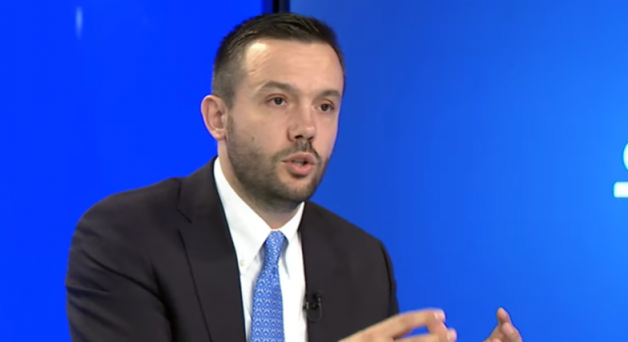 Tahiri: Në garën për Mitrovicën nuk isha me Faton Pecin, por me Albin Kurtin