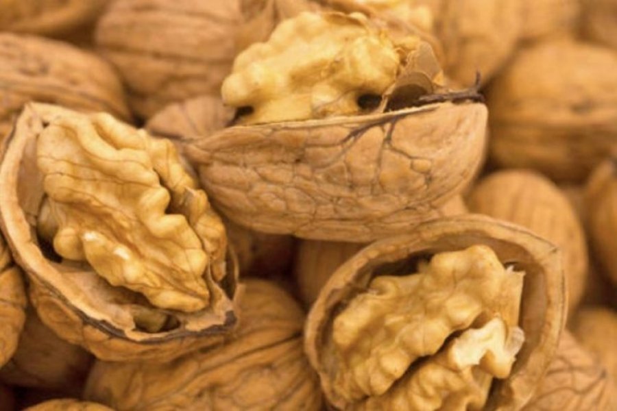 Ja pse nuk duhet të konsumohen më shumë se 7 arra në ditë