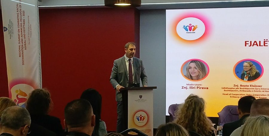 Diskutohet për arritjet dhe sfidat në përfshirjen e komuniteteve rom, ashkali dhe egjiptian