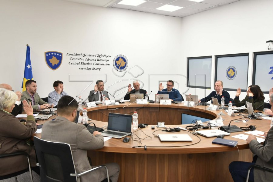 KQZ-ja lehtëson votimin për qytetarët mbi 80 vjeç, s’kërkohet certifikatë mjekësore