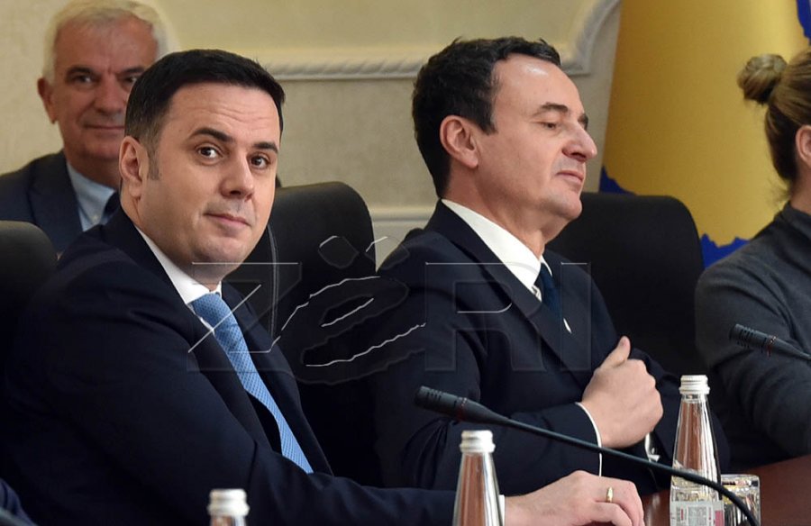 Abdixhiku thotë se gjuha e “zbutur” e LVV-së është “taktizim elektoral”