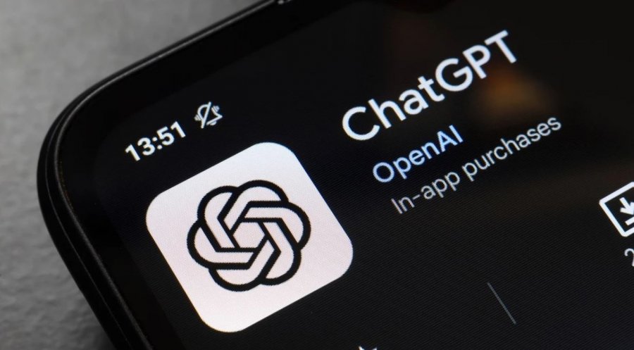 Një e treta e qytetarëve të Britanisë përdorin inteligjencën artificiale për mbështetje emocionale