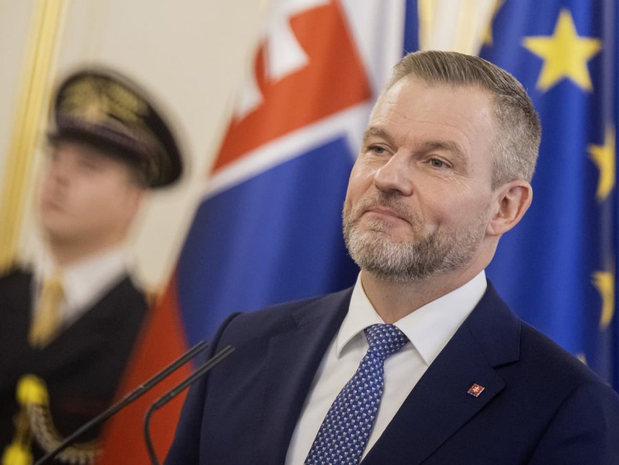 Presidenti sllovak vjen në Kosovë për të vizituar ushtarët në KFOR