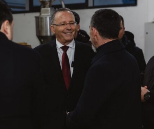 Hamza viziton bizneset në Gjakovë: Fuqizimi i sektorit privat, prioritet i qeverisë sime