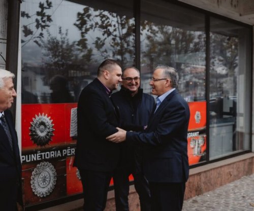 Bedri Hamza me përfaqësuesit e bizneseve në Prizren: Lehtësira fiskale dhe qasje më e mirë në kredi