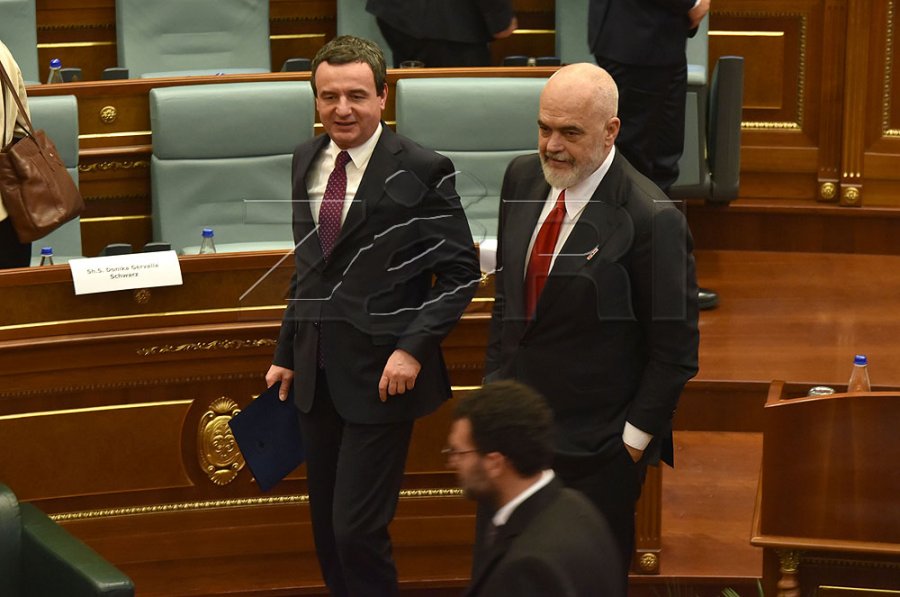 Hoxhaj: Heqja e sanksioneve meritë e Edi Ramës, jo e Albin Kurtit