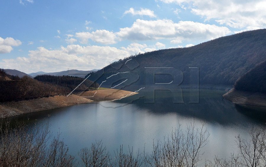 KRU “Prishtina”: Niveli i ujit në Badovc dhe Batllavë është nën mesatare, por furnizimi mbetet i qëndrueshëm