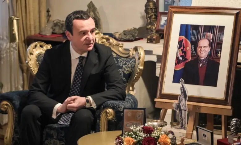 Kurti: Po të ishte gjallë Rugova, nuk do të refuzonte bashkëpunimin me mua