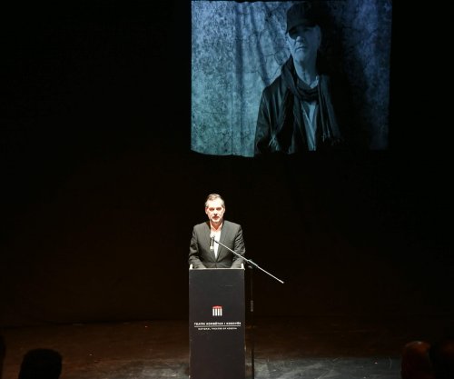 Çeku ia jep lamtumirën e fundit Shemit: E rëndë që si shoqëri kemi filluar të humbim një brez të artë artistësh