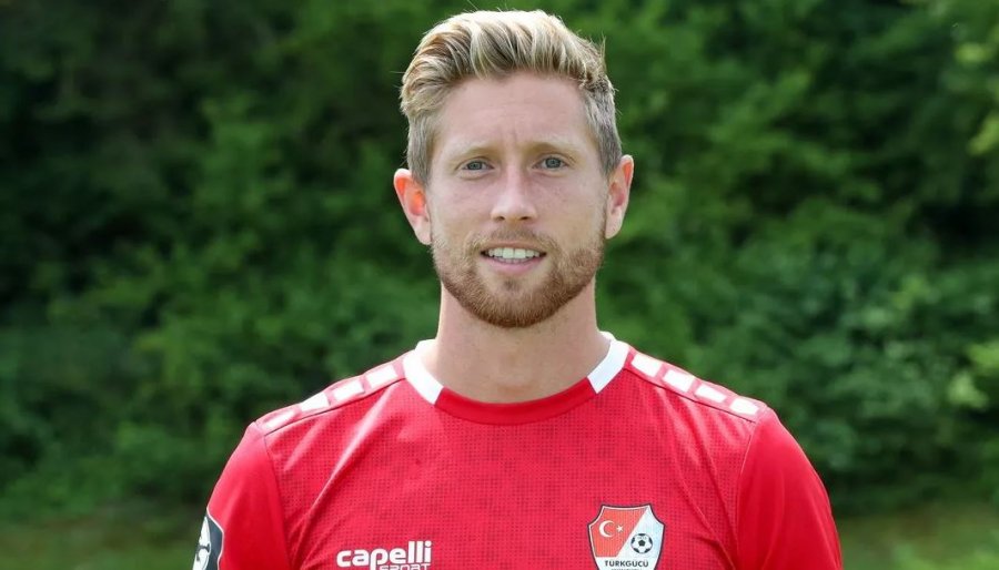 Aksident tragjik në Mal të Zi, futbollisti gjerman vdes pas rënies nga teleferiku