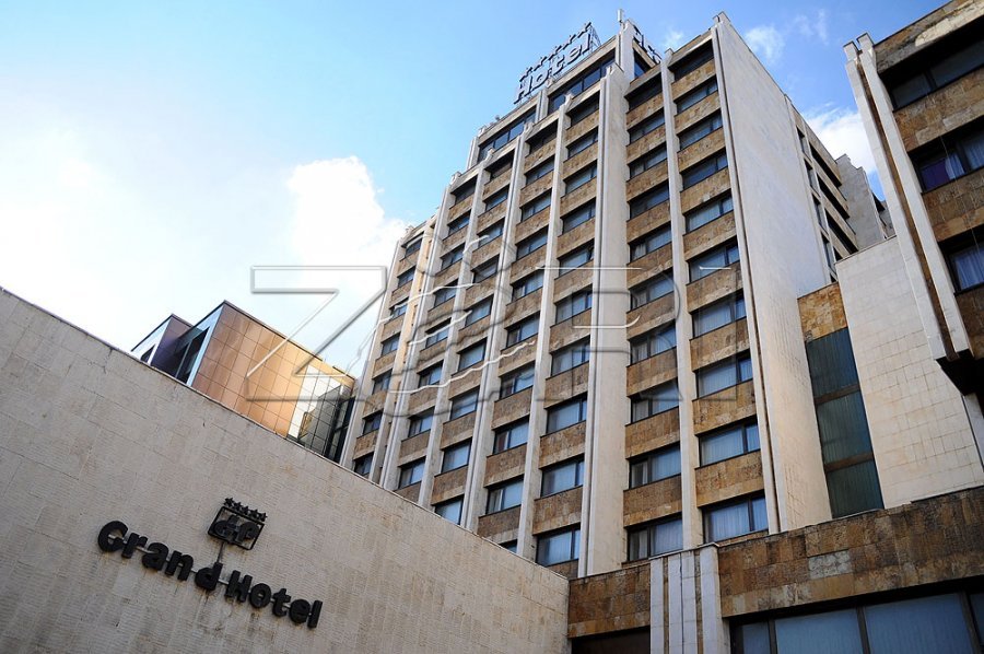 Pas tërheqjes nga Beogradi  Prindon Sadriu fton Kushnerin të investojë në  Grand   Të transformohet në  Hotel Trump 