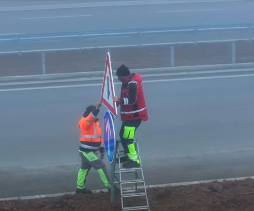 Durmishi: Këtë javë përfundon një segment i rrugës Prishtinë - Pejë