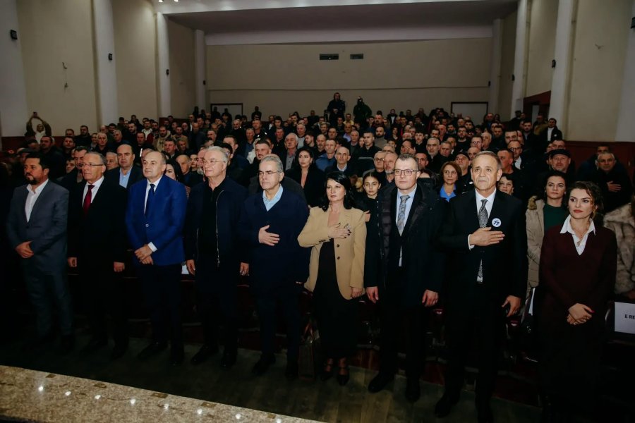 Istogu i jep mbështetje të madhe Xhavit Halitit