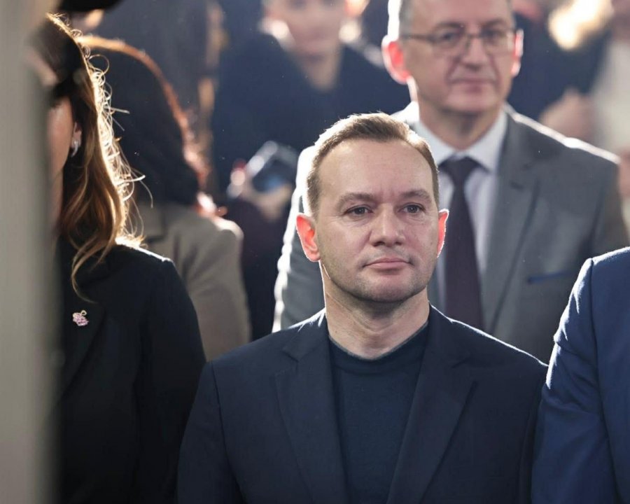 Alban Zogaj, kandidati për deputet takon qytetarët në Gjilan dhe Prishtinë