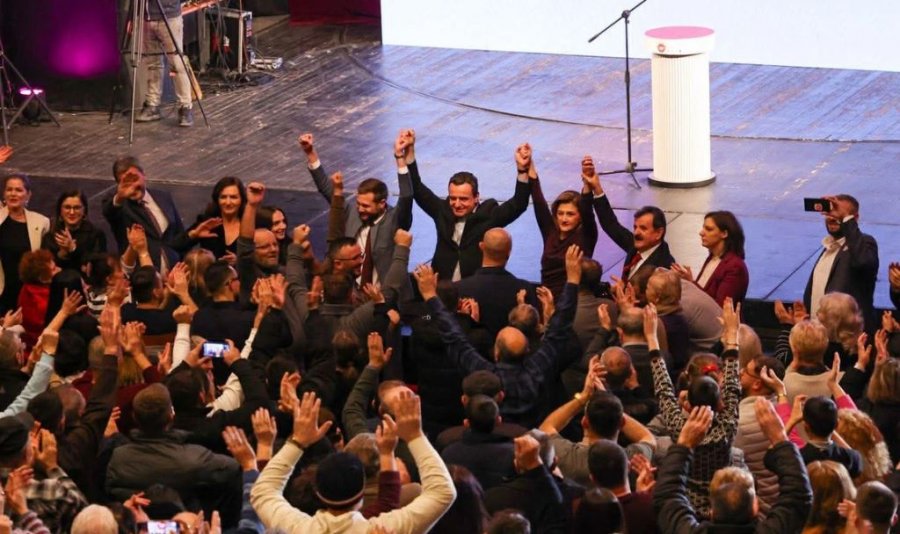 Kurti: Fabrikën e parë të municioneve do ta ndërtojmë në Gjakovë