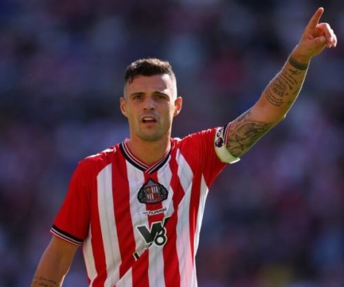 Do të luftojmë për të: Mesazhi prekës i Xhakës për tifozin e Sunderland