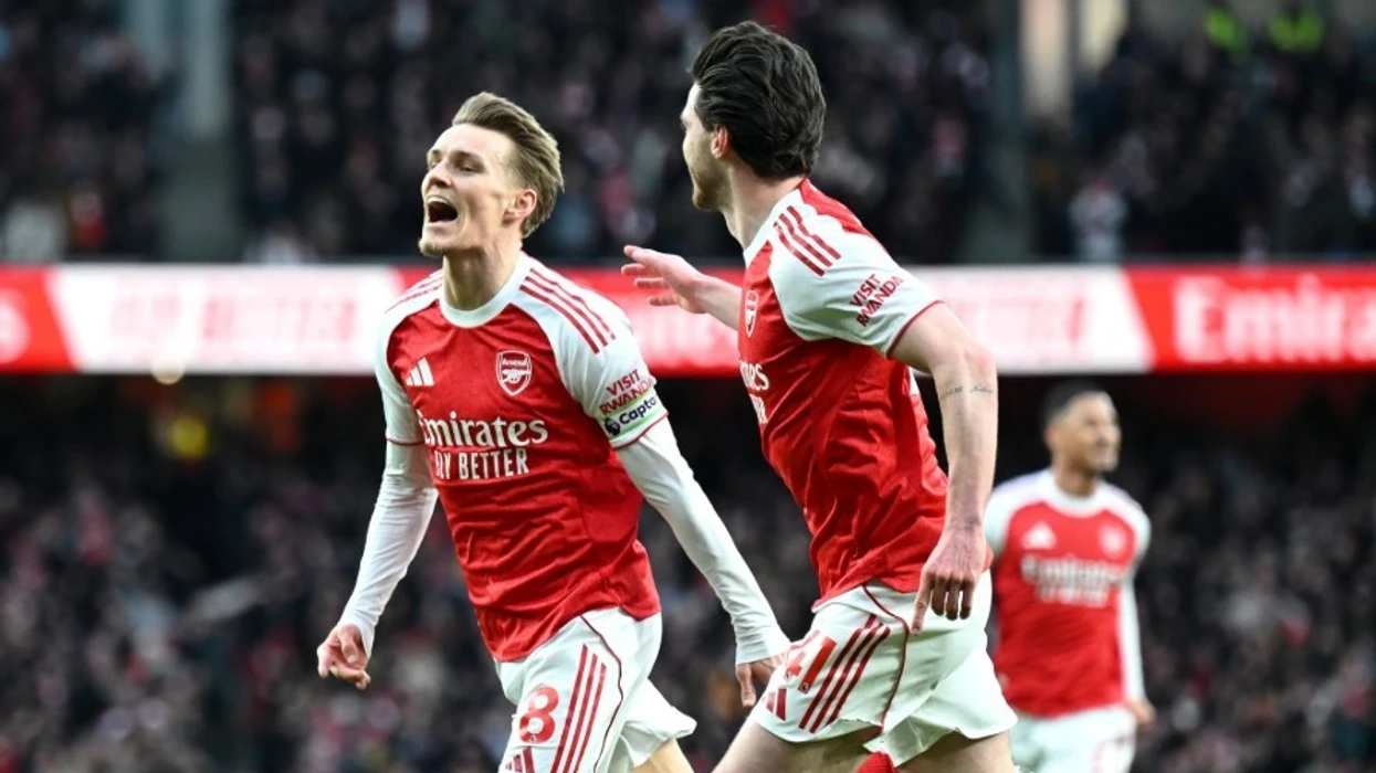 Arsenali mposht Brightonin dhe rimerr kreun në Ligën Premier