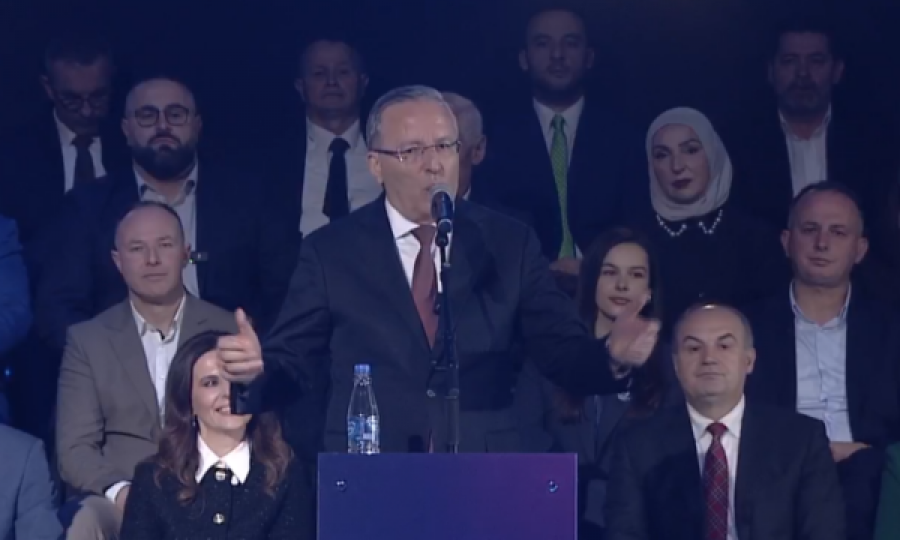 Bedri Hamza: Bëhuni pjesë e ndryshimit, me paga më të lartë dhe pensione dinjitoze