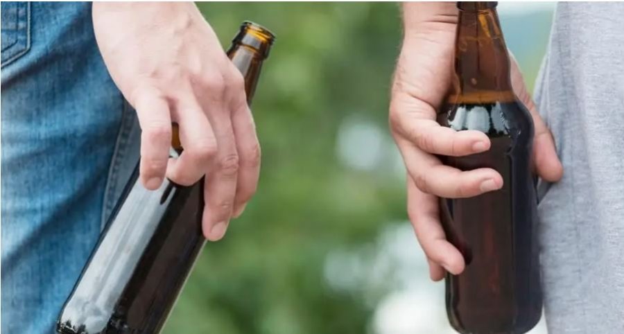 OBSH  Një e treta e vdekjeve në Evropë lidhen me alkoolin