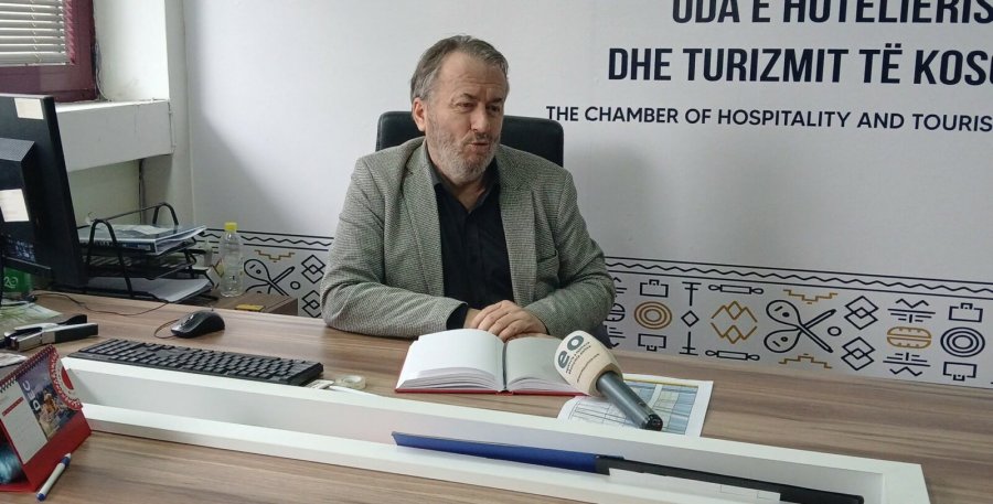 Sogojeva  Mes vështërsive  sektori privat mban gjallë turizmin në Kosovë