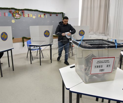 Reuters: Kosova në zgjedhje pas bllokadës njëvjeçare, standardi i jetesës, shqetësim kryesor për votuesit