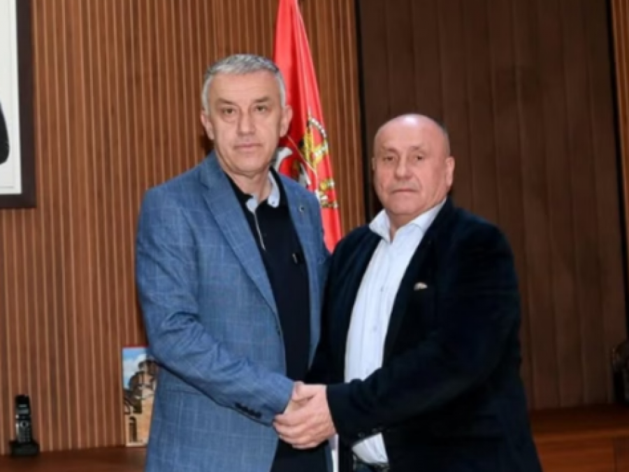 Kandidati për deputet nga Lista Serbe thyen rëndë heshtjen zgjedhore