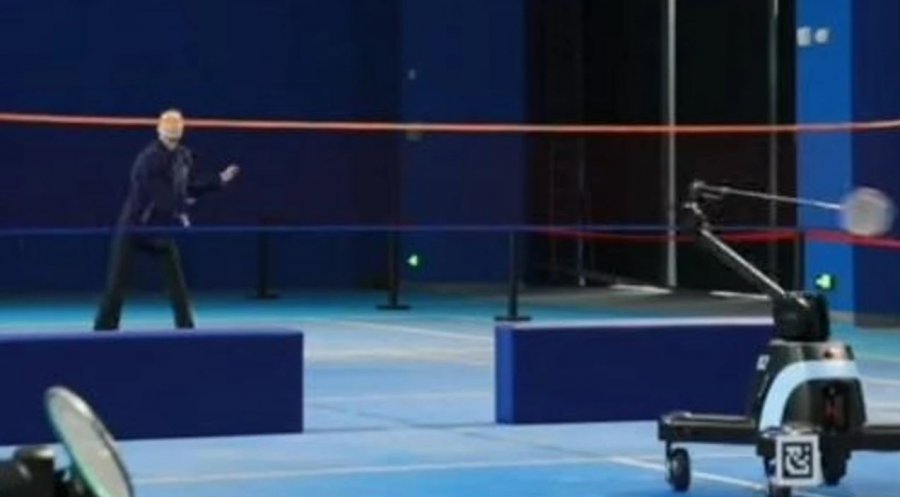 Roboti vendos rekord botëror duke luajtur badminton [video]