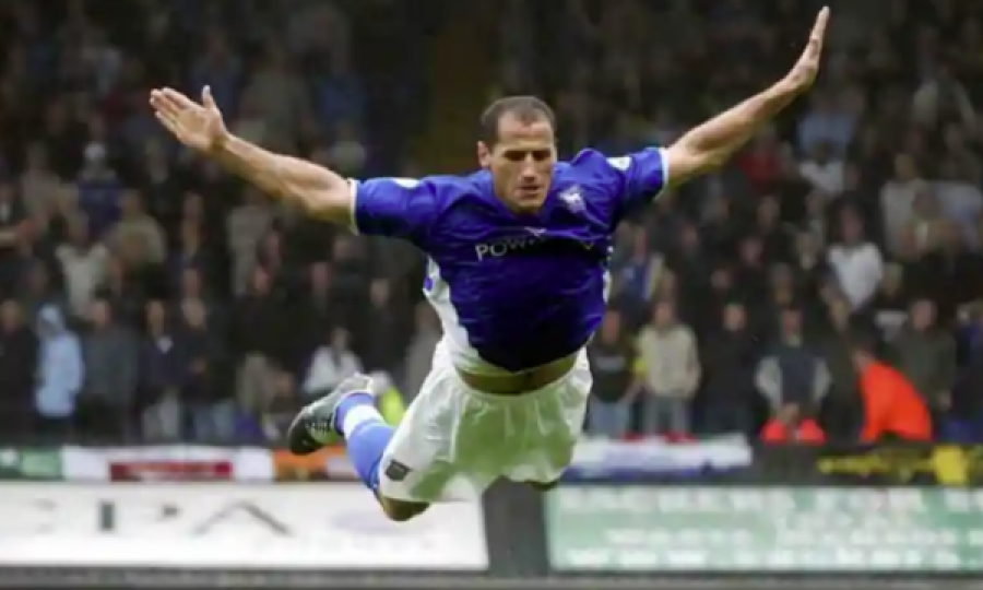 Shefki Kuqi rrëfen karrierën: Nga Liga e Kampionëve te Premierliga dhe betejat me Ferdinandin e Terryn