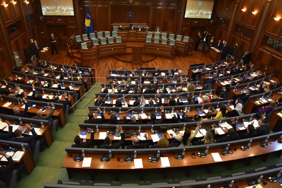 Nga 9 shkurti te 28 dhjetori - LVV-ja rritet nga 48 në 56 ulëse, LDK-ja humb pesë mandate