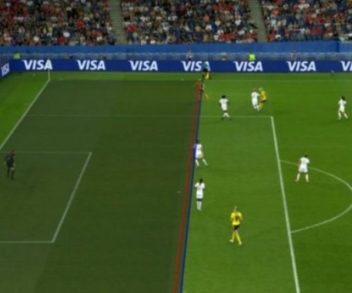 FIFA po shqyrton ndryshime të reja në rregullin e pozicionit jashtë loje