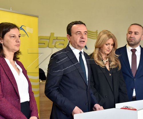 Kurti nga Posta e Kosovës lavdërohet për zyrat e kësaj ndërmarrjeje, që u vendosën në veri