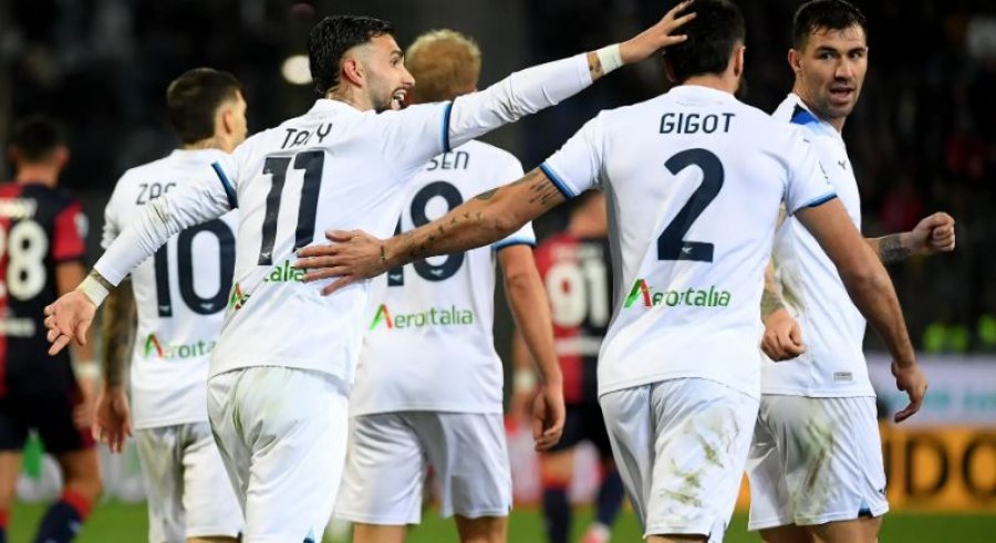 Lazio rrëzon Juven nga vendi që çon për në Champions