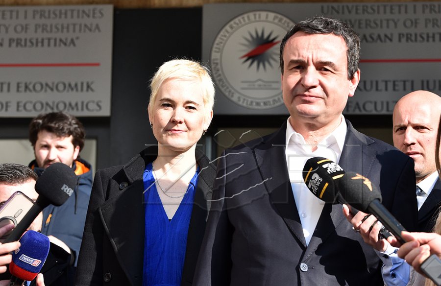 Kurti fton qytetarët të votojnë: Sot është Dita D e demokracisë