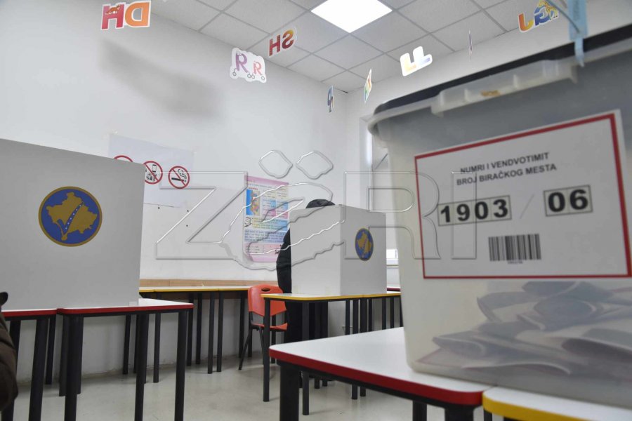 KQZ: Të gjitha qendrat e votimit janë hapur me kohë