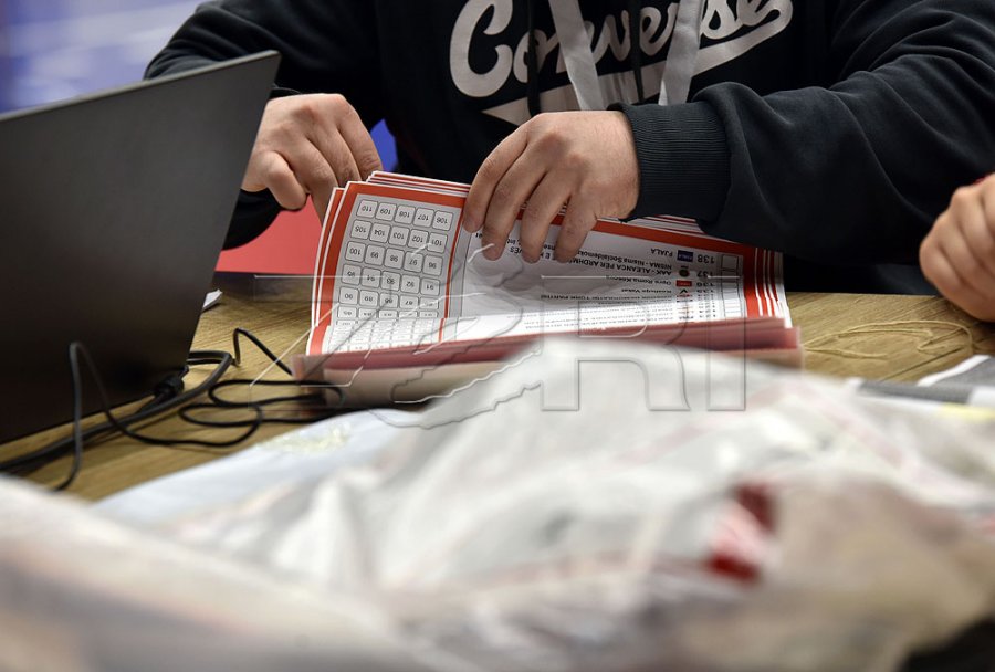 KQZ: Procesi i numërimit të votave të kandidatëve përfundon në 92,73% të vendvotimeve
