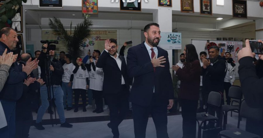 Krasniqi në Gjakovë: Sot nisi uragani i fitores së IRDK-së