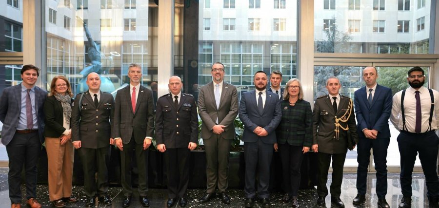 Maqedonci dhe Jashari takohen me Kasanofin, flasin për integrimin e Kosovës në strukturat euro-atlantike