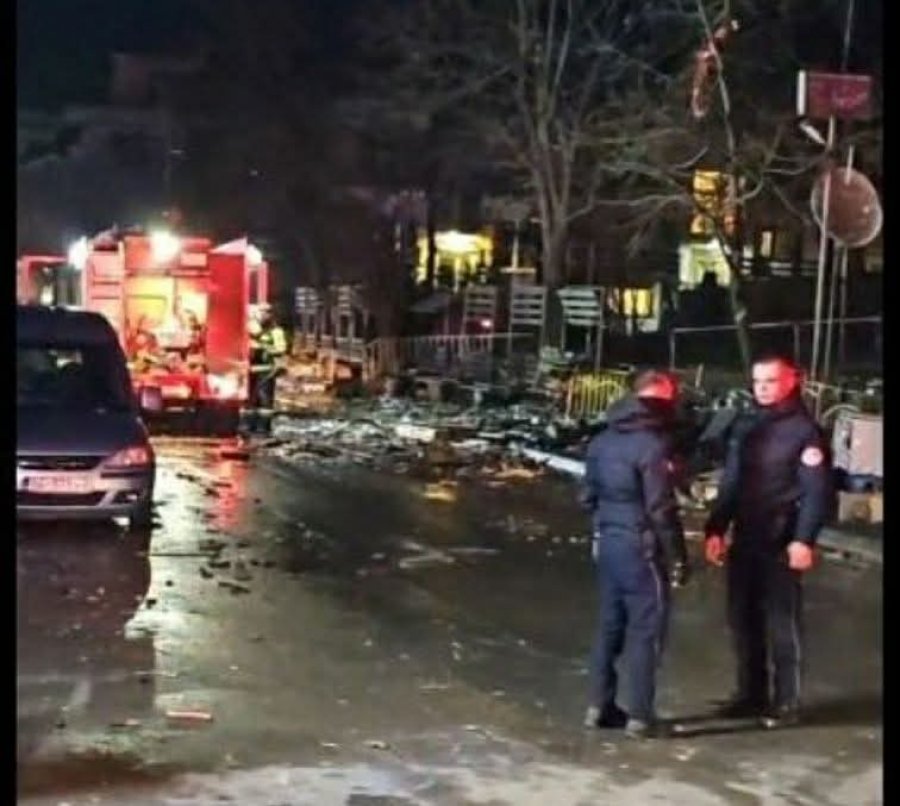 Vdes 25-vjeçari që u lëndua nga shpërthimi i fishekzjarrëve në Prizren
