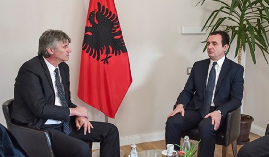 Sela jep detaje për takimin e fundit me Kurtin: Më tha, a ta bëjmë Arben Taravarin kandidat për president?