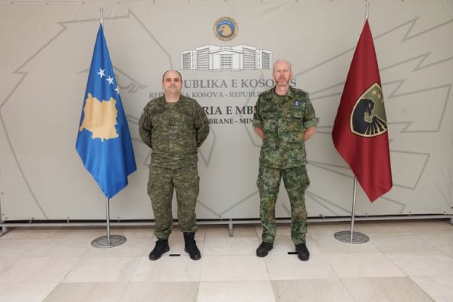 Kosova dhe Holanda nënshkruajnë planin bilateral të mbrojtjes