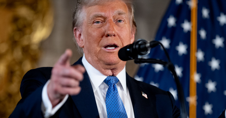 Trumpi nis spastrimin, shkarkon 17 inspektorë të përgjithshëm të pavarur në agjencitë federale