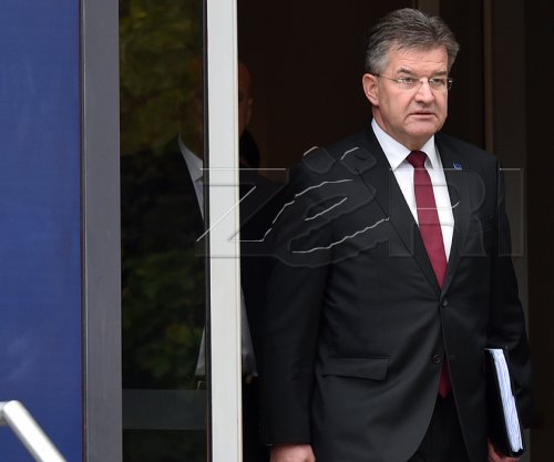 Lajçak jep dorëheqje pasi i doli emri në dosjen Epstein