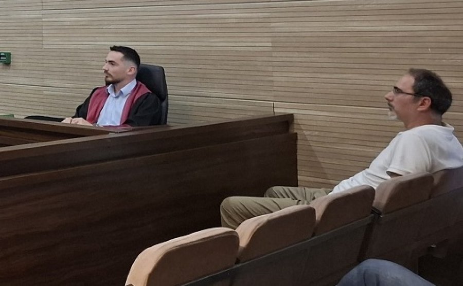 Profesori Xhevat Krasniqi deklarohet i pafajshëm në akuzën për ngacmim seksual