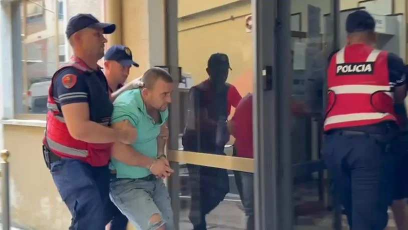 Abuzoi seksualisht me vajzën e tij të mitur, lihet në burg 36-vjeçari dhe pranon akuzën