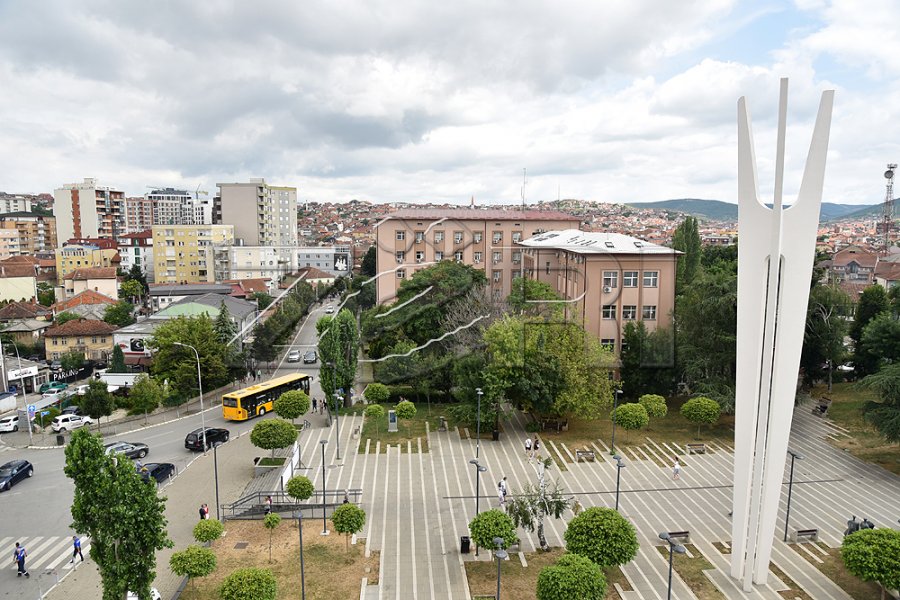 Komuna e Prishtinës zgjat orarin e punës, shkak fluksi i qytetarëve nga diaspora