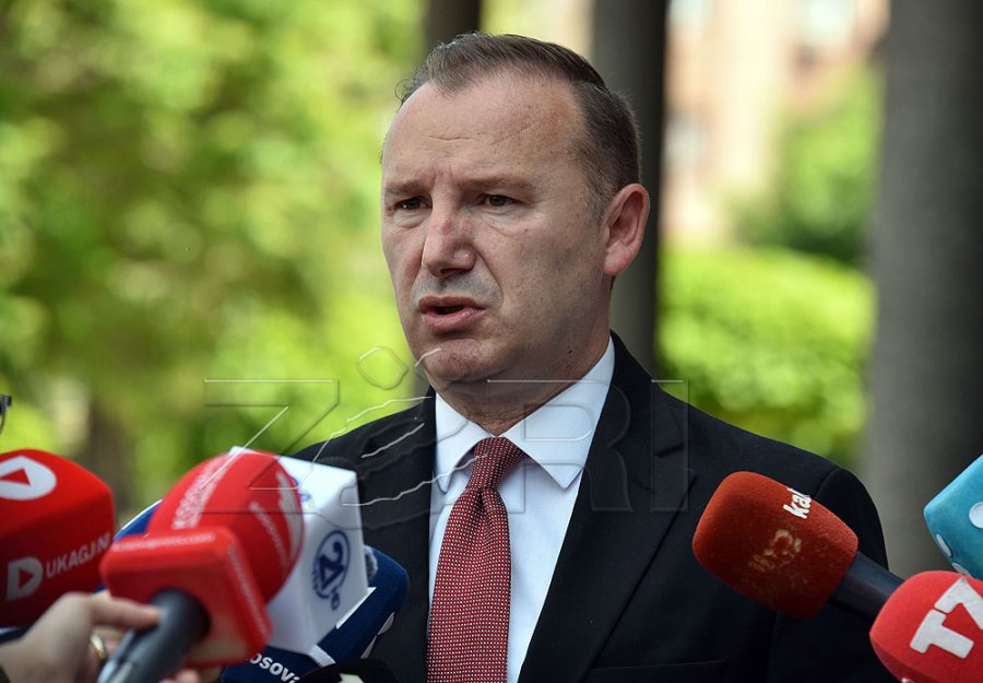 Zemaj për LVV-në: Nëse nuk i ka 61 vota, është mirë të lëshojë rrugë